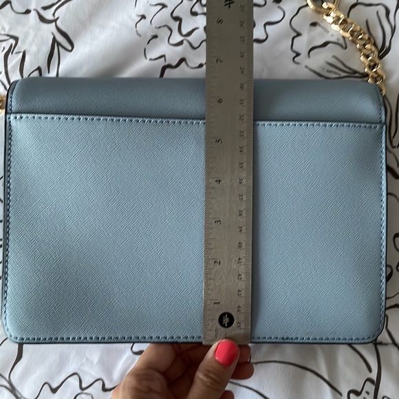 Daniela Large Saffiano Leather Crossbody Bag - Picture 6 of 7